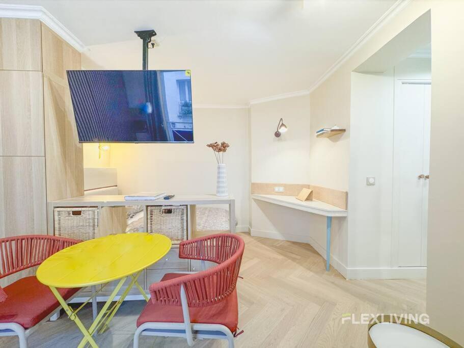 Luxury Studio In City Center Paris Ngoại thất bức ảnh